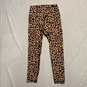 HeyNuts Yoga Leggings large 12 animal print
